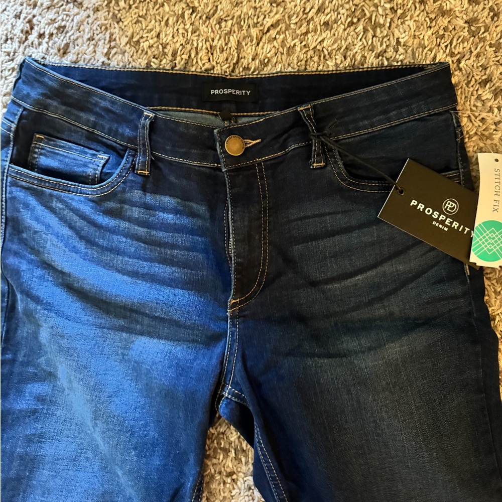 Prosperity jeans women’s size 30, brand new from Stitch Fix.